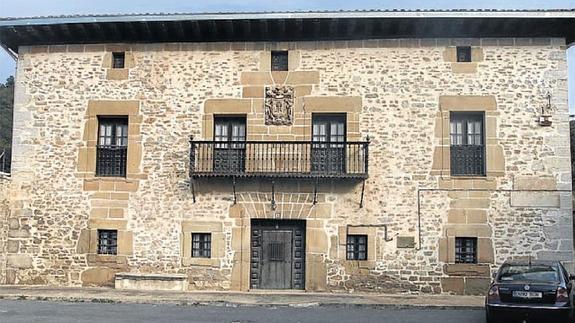 La Casa Palacio de Subijana-Morillas donde pernoctó Wellington el 19 y 20 de junio de 1813.