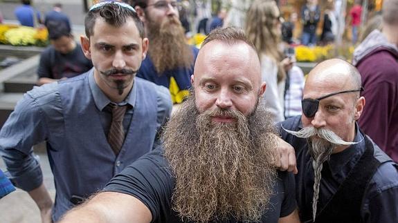 Campeonato Nacional de EEUU de bigotes y barbas.