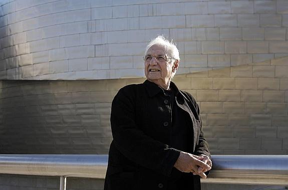 Frank O. Gehry ante el Guggenheim, un edificio que construyó en estado de gracia. 