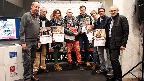 Adolfo Lorente, Juanjo Barrena, Elena Calvo, Óscar Carbajo, Felipe Gárate, Susana Martínez, Agustín Laprada y Jon Andoni Zarate.