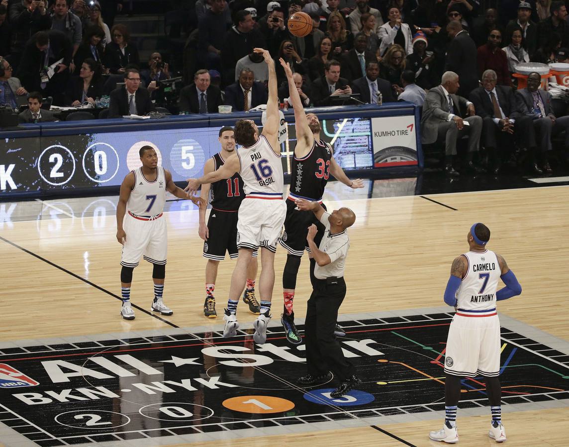 La histórica imagen del salto inicial entre los hermanos Gasol del año pasado no se repetirá 