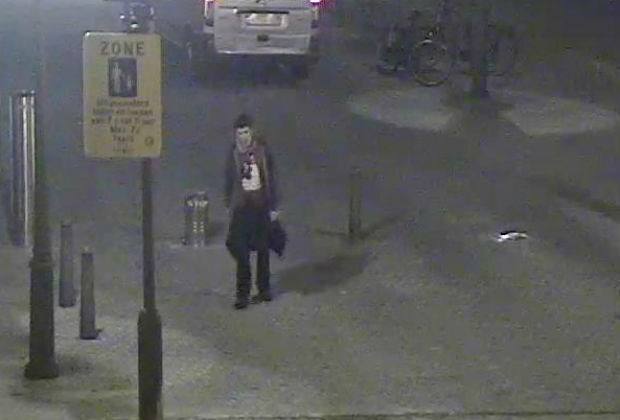 Imagen procedente de una de las cámaras de seguridad de Amberes en la que se ve a Hodei, en los momentos previos a que se perdiera su pista.