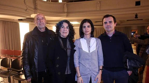 Santiago Burrutxaga, Leonor Bilbao, Nuria Guerra y Txomin Fuente. 