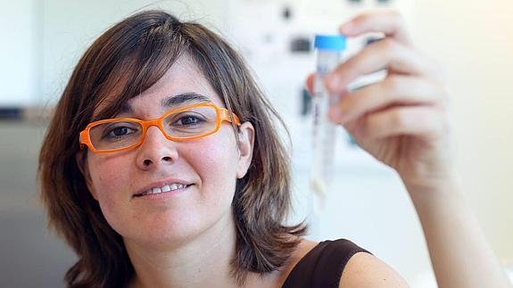 Amanda Sierra, en su laboratorio del Achúcarro Basque Center for Neuroscience. 