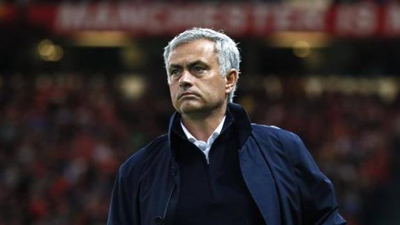 Jose Mourinho, Manchester Unitedeko entrenatzailea.