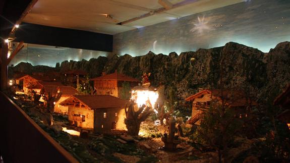 En el belén de Bustinza también se hace de noche.