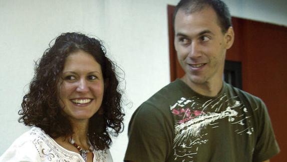Sara Majarenas, junto a Mikel Orbegozo, en una foto de archivo.