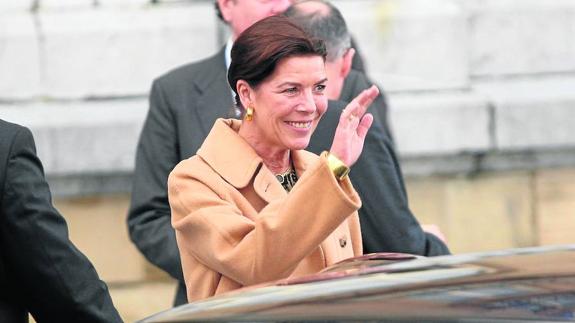 Carolina de Mónaco saliendo del hotel María Cristina de San Sebastián durante una visita que realizó a la ciudad hace ocho años.