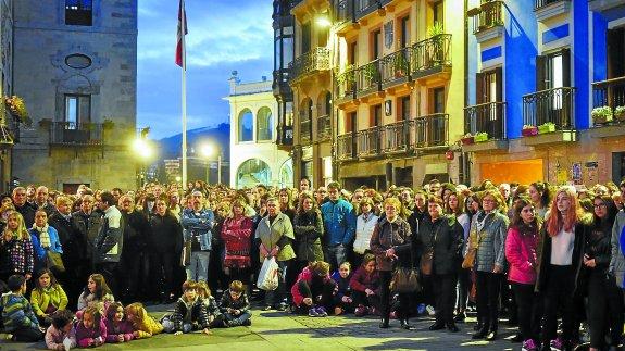 Concentración de repulsa ayer en Tolosa. 