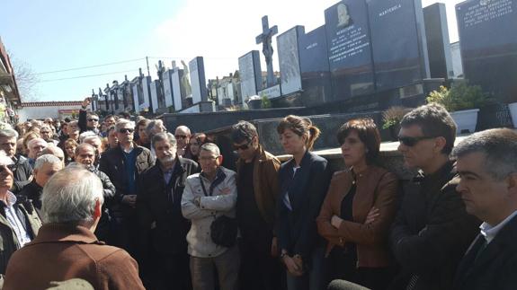Imagen del homenaje a Juan Priede celebrado esta mañana en Orio.