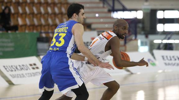 El Araberri podrá preparar su duelo de liga con el amistoso ante el Bilbao Basket.