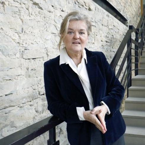 La profesora Lourde Fañanás, ayer en Villasuso.