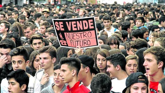 Manifestación de estudiantes en Bilbao contra la Lomce.