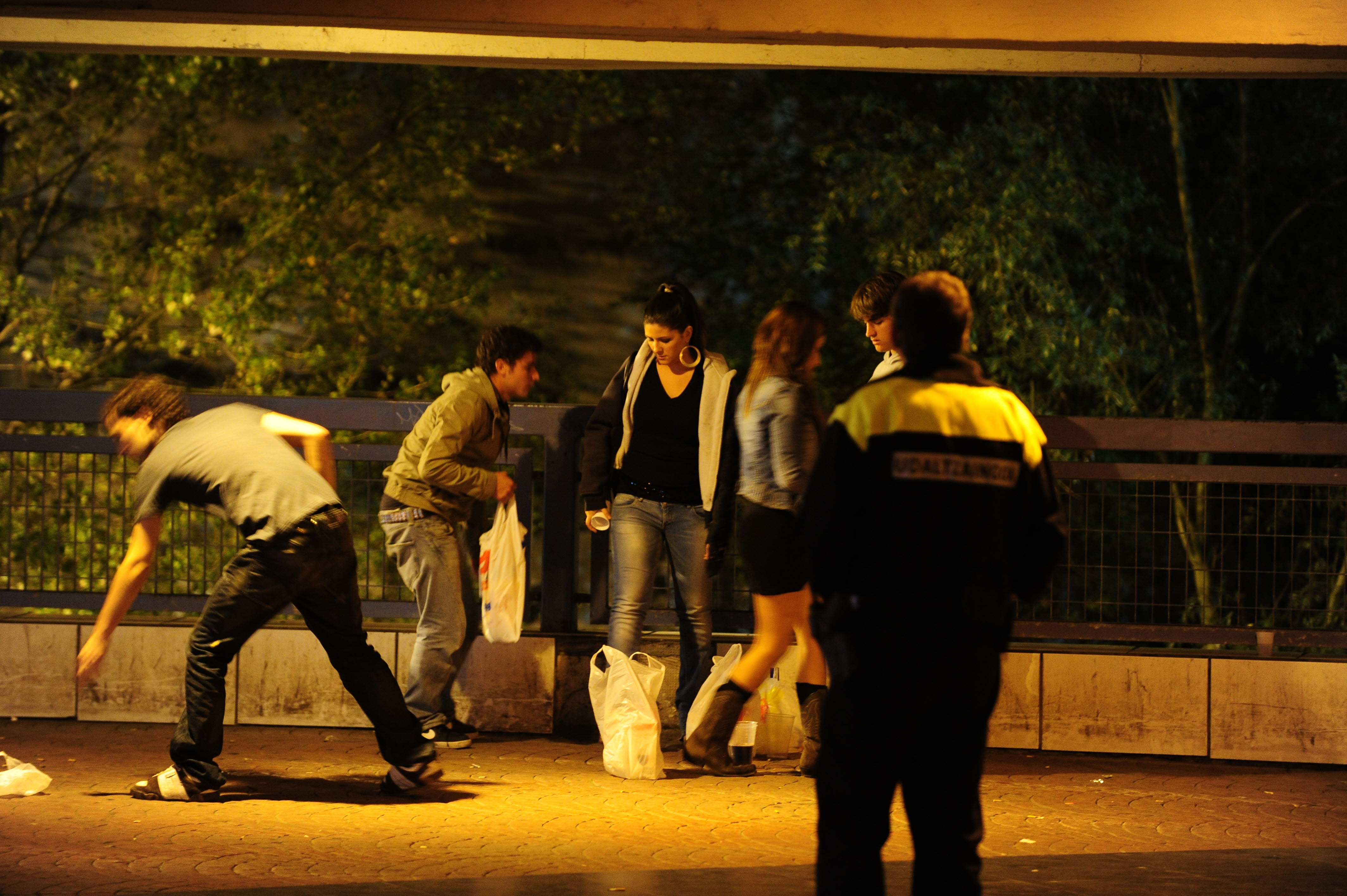 Los jóvenes vascos dan la espalda al botellón