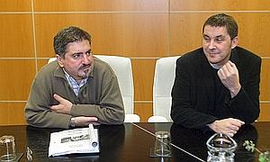 Eguiguren y Otegi en 2004./ Iosu Onandia