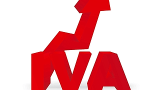 Rubalcaba plantea gravar la lotería para no subir el IVA escolar ni cultural. /EFE