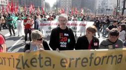 Manifestación contra la reforma laboral convocada por ELA y LAB./ Telepress