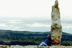 EL MENHIR y Koldo Martínez. / J. ANDRADE