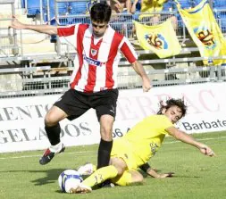 Andoni Iraola marcó el único gol del partido a pase de Etxeberria.