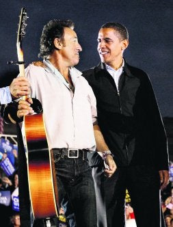 Obama y Springsteen, en un mitin del primero en noviembre del año pasado. / AP