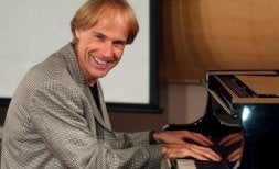 Desvalijan a Richard Clayderman