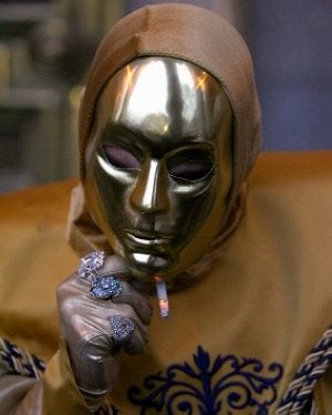 Las mascarás serán casi obligatorias en el baile de disfraces. ::
EFE