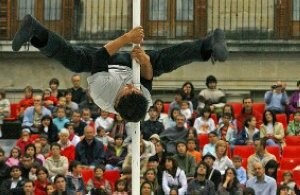 El circo en la plaza de España se celebró 'a medias'.
:: JESÚS ANDRADE