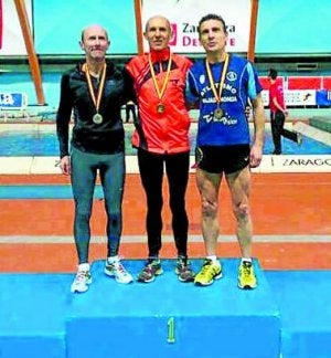 Bravo se proclama campeón de España de veteranos en los 3.000 metros