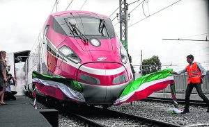 El tren 'Frecciarossa', último modelo de la marca Zefiro. /Bombardier