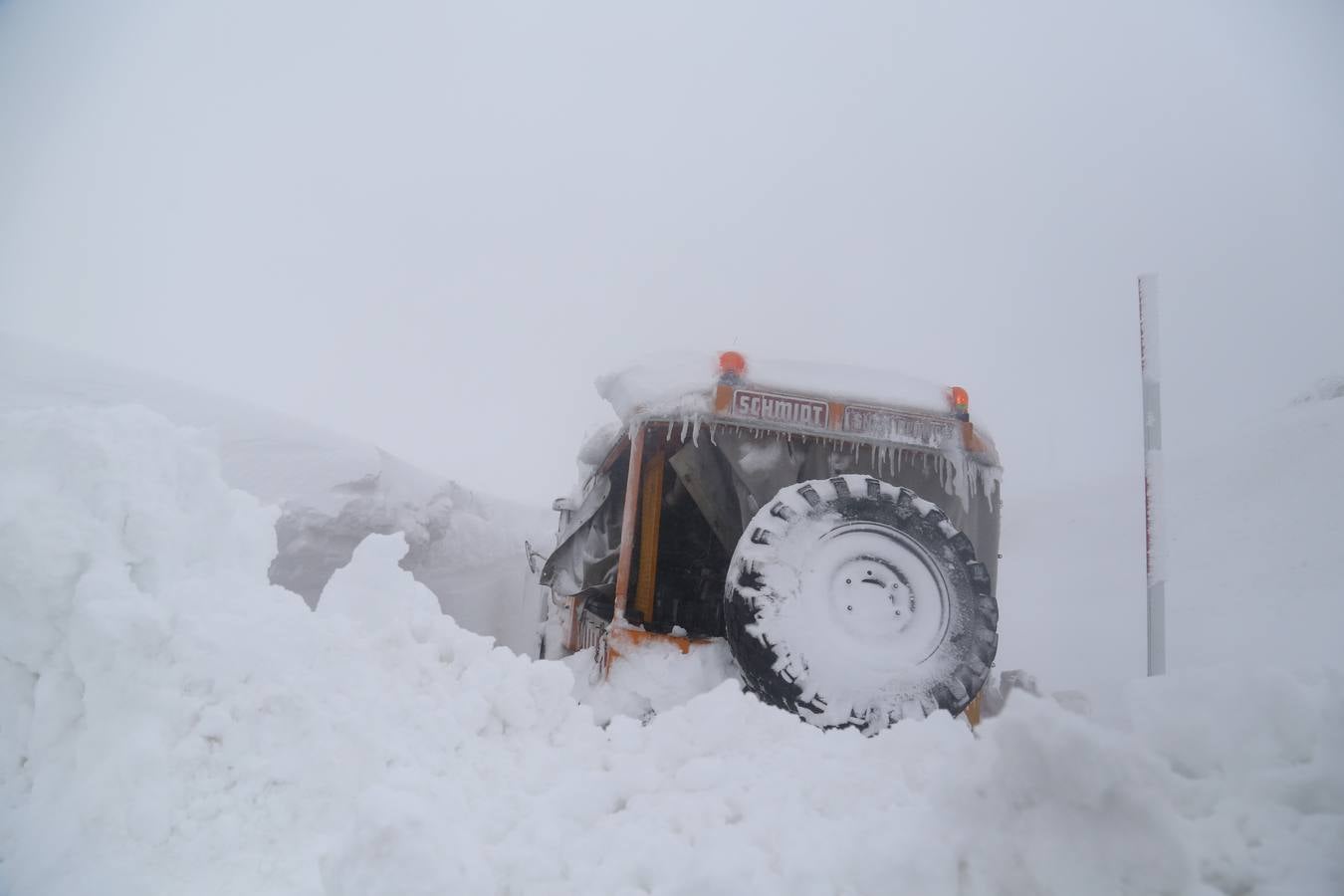 Cuatro metros de nieve en el Escudo