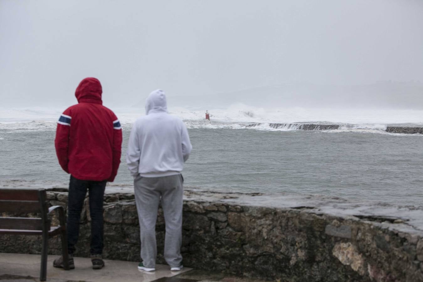 Temporal en San Vicente de la Barquera
