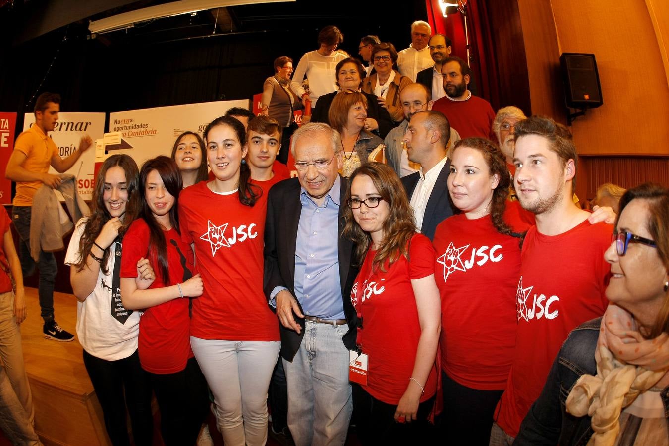 Mitin de Alfonso Guerra en Torrelavega