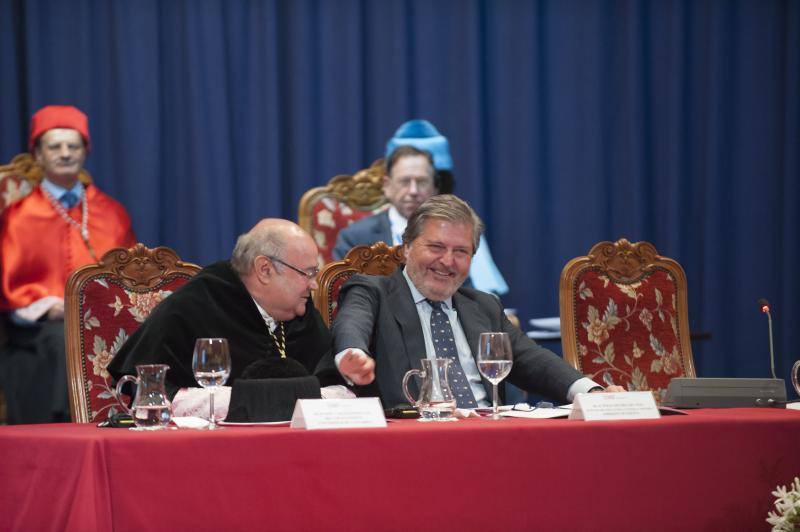 Inauguración de los cursos de verano de la UIMP, con Méndez Vigo