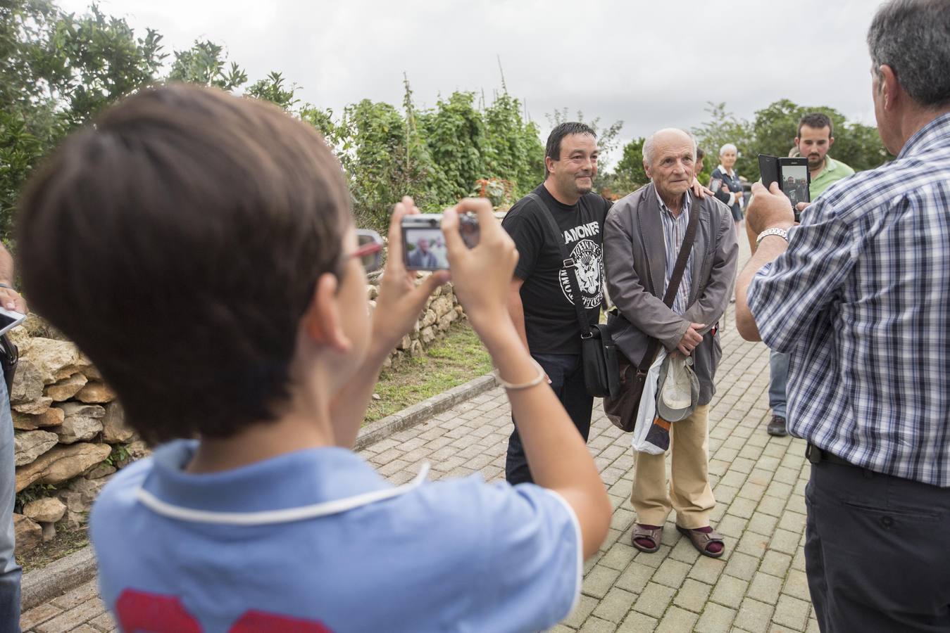 Una multitud arropa a Antonio Lopez en &#039;Robayera&#039;