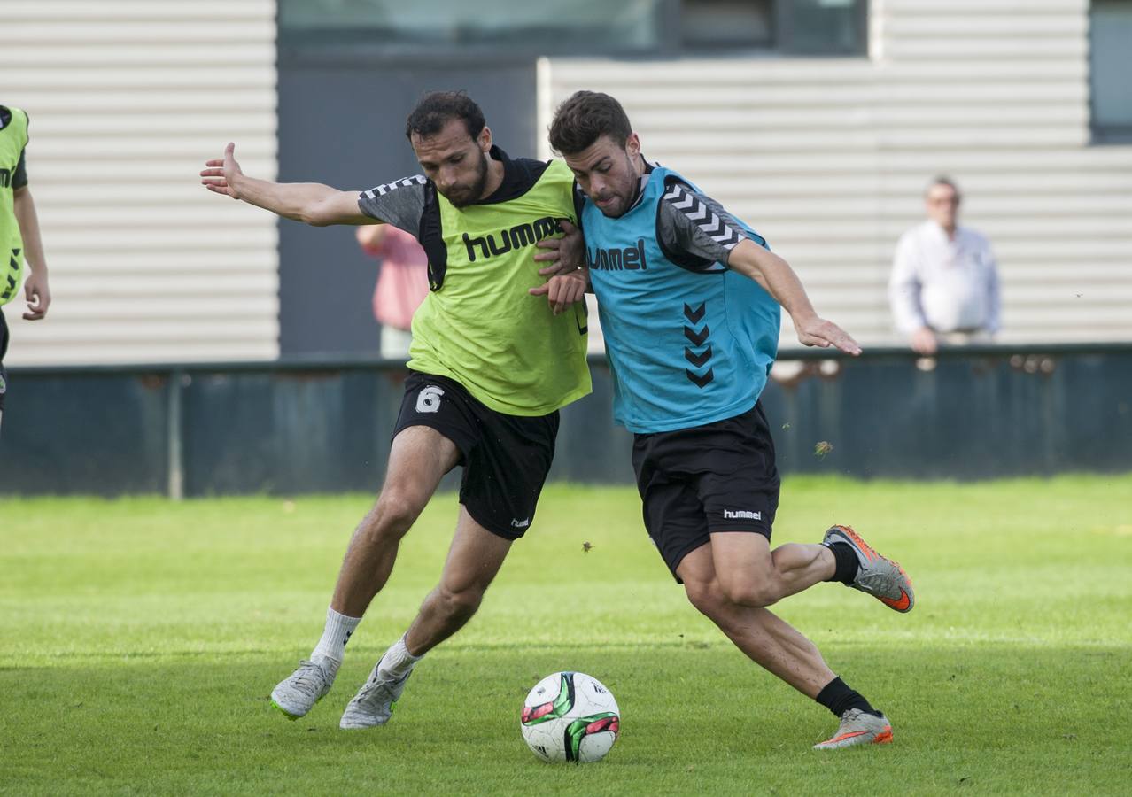 Tchité ya entrena con el Racing