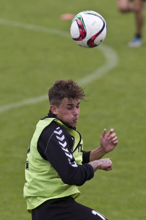 El Racing prepara el encuentro ante el Guijuelo