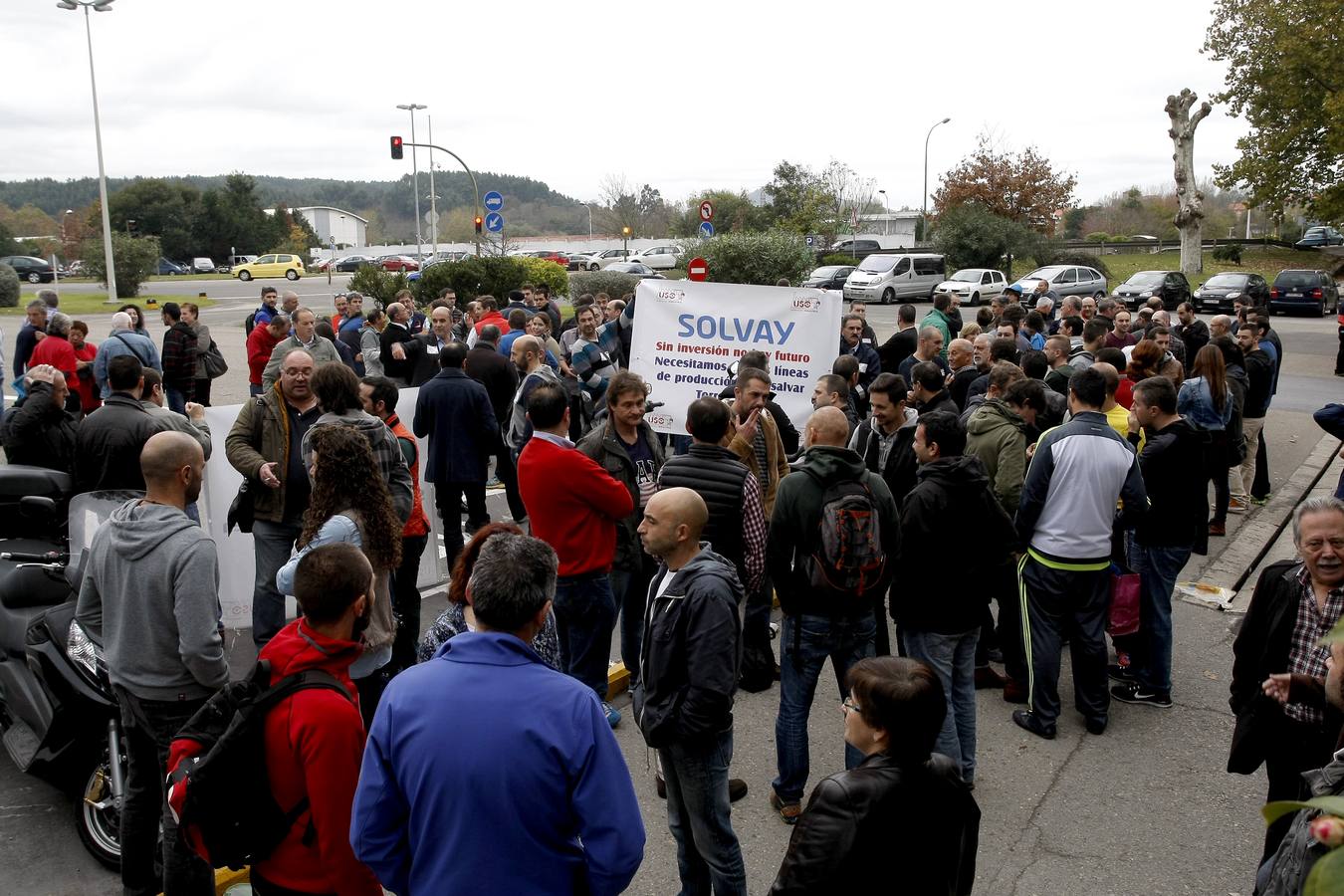 Concentración de trabajadores en Solvay