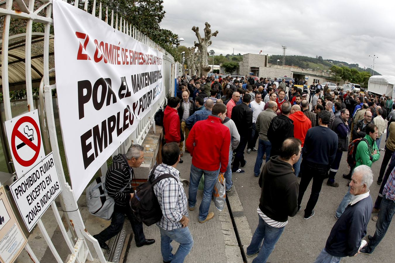 Concentración de trabajadores en Solvay