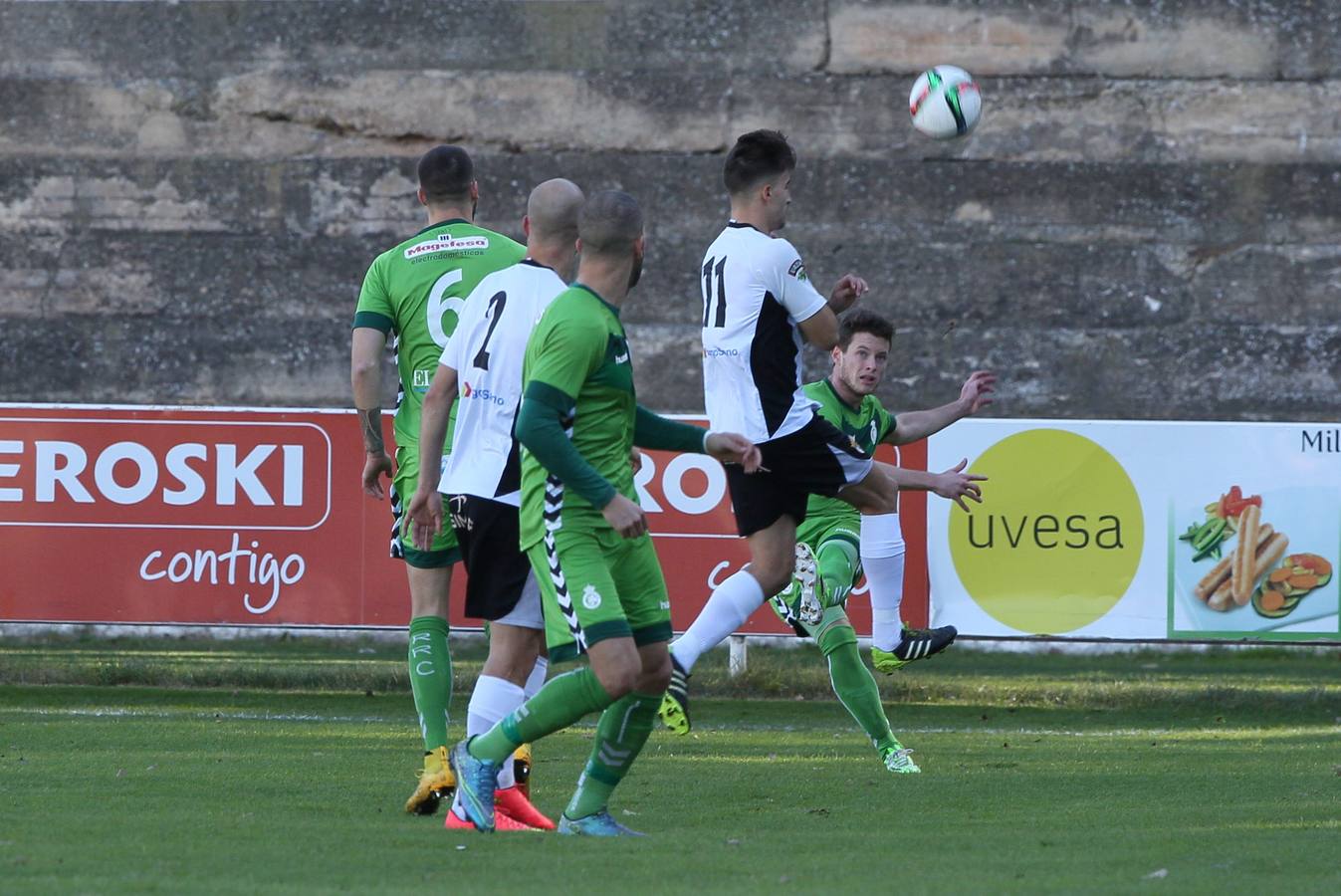 El Racing se hace fuerte