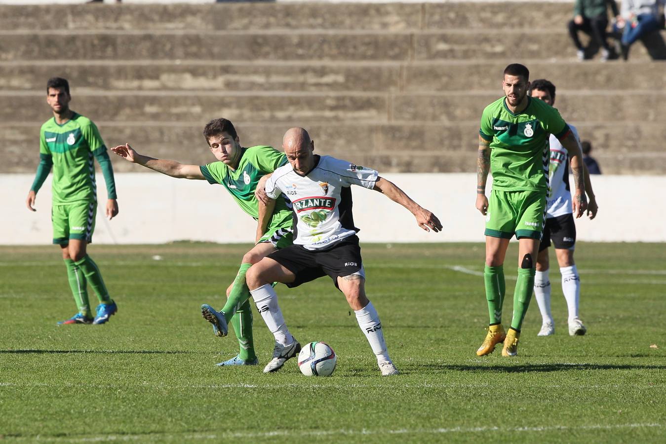 El Racing se hace fuerte