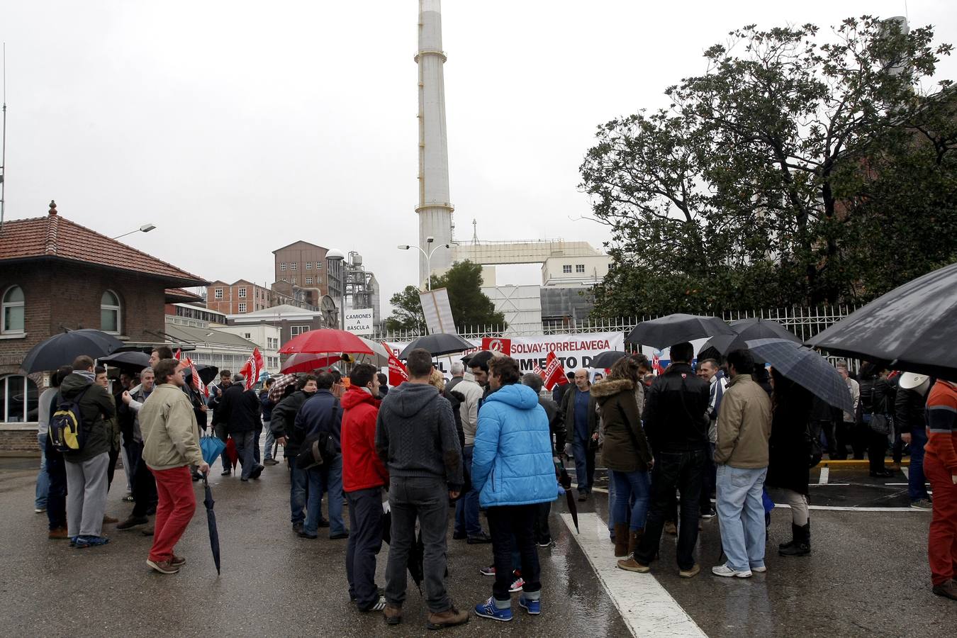 Concentración de los trabajadores de Solvay