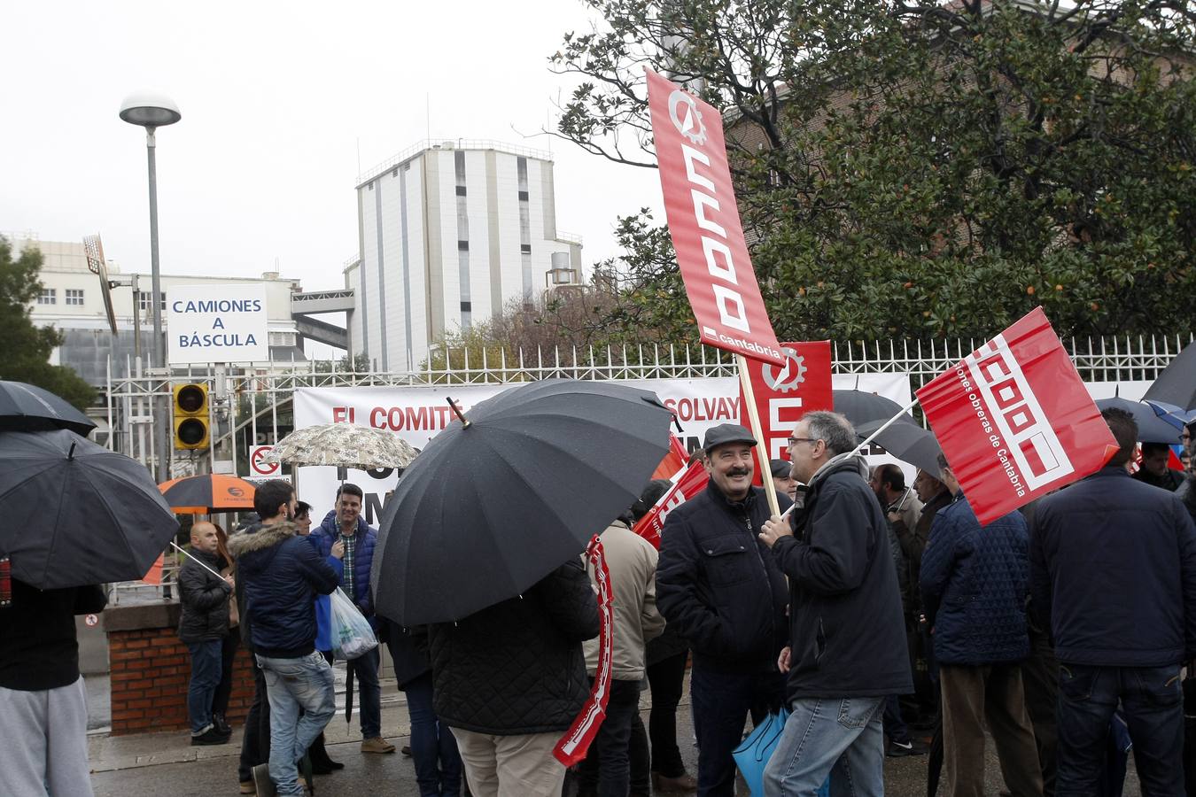 Concentración de los trabajadores de Solvay
