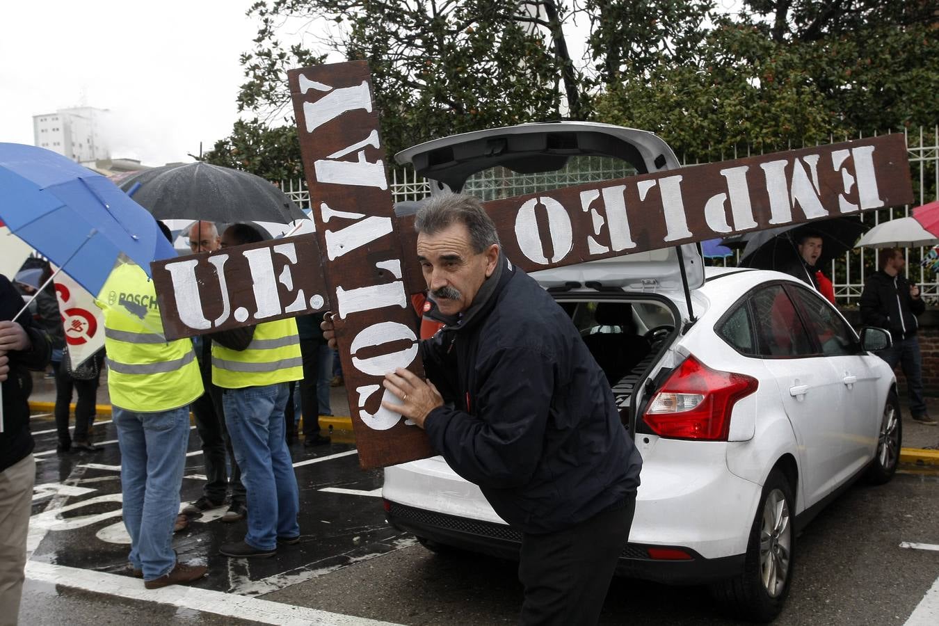 Concentración de los trabajadores de Solvay