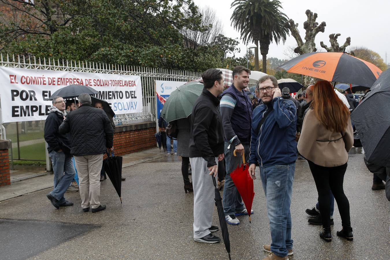 Concentración de los trabajadores de Solvay