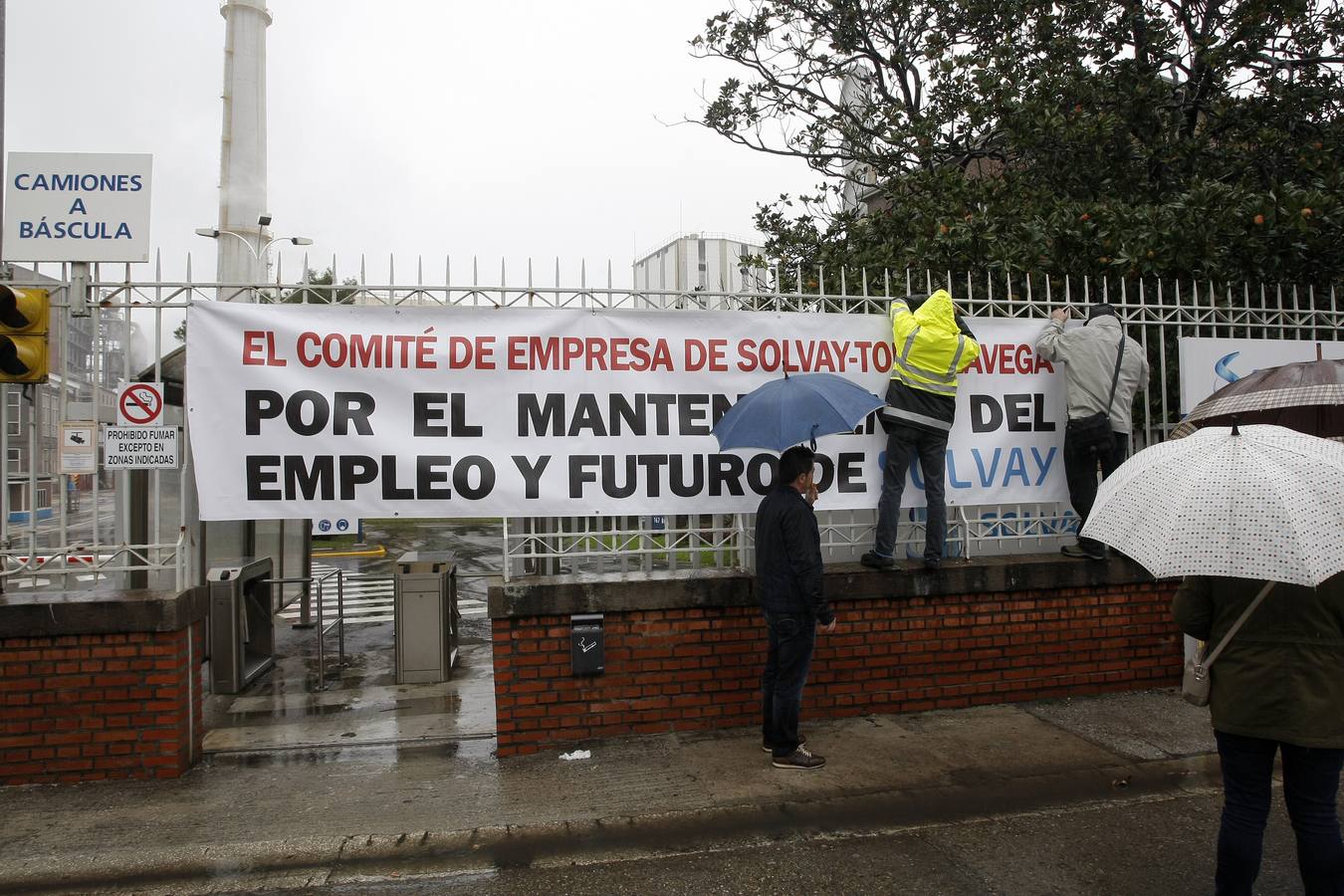 Concentración de los trabajadores de Solvay