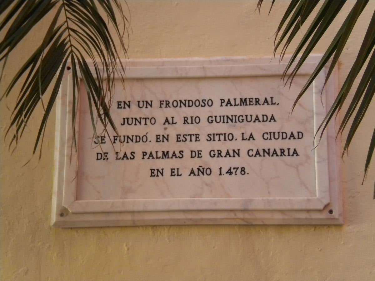 Las Palmas y el Barranco de Guiniguada