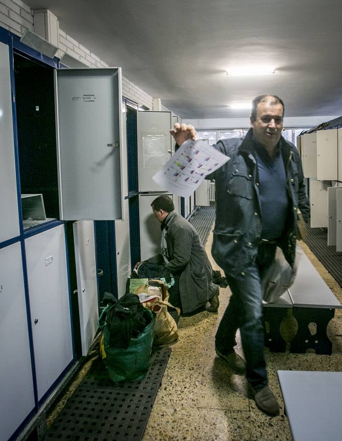 Los trabajadores de Ecomasa reciben las cartas de despido