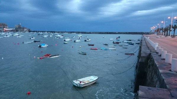 Daños provocados por las olas en Castro Urdiales