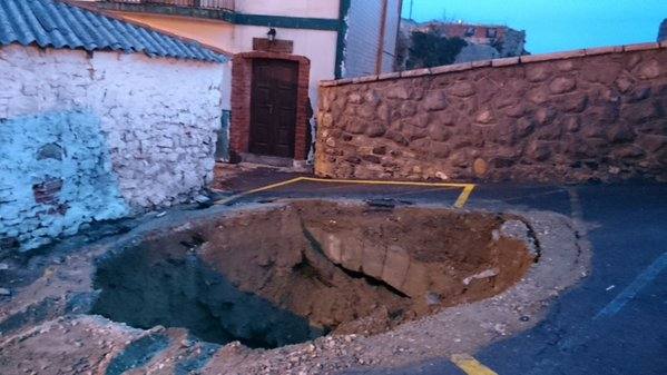 Daños provocados por las olas en Castro Urdiales