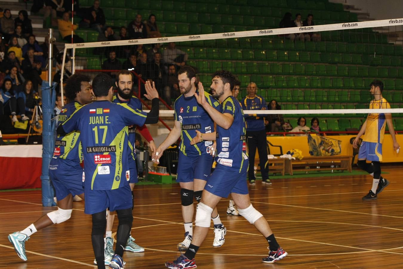 Textil Santanderina 3 - 2 Vecindarios de Gran Canaria